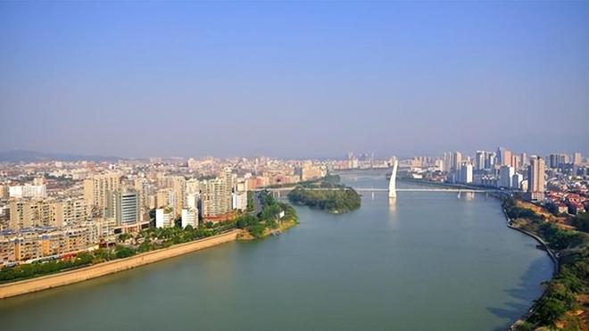 江西之光，学习变化的力量与自信的征程之旅